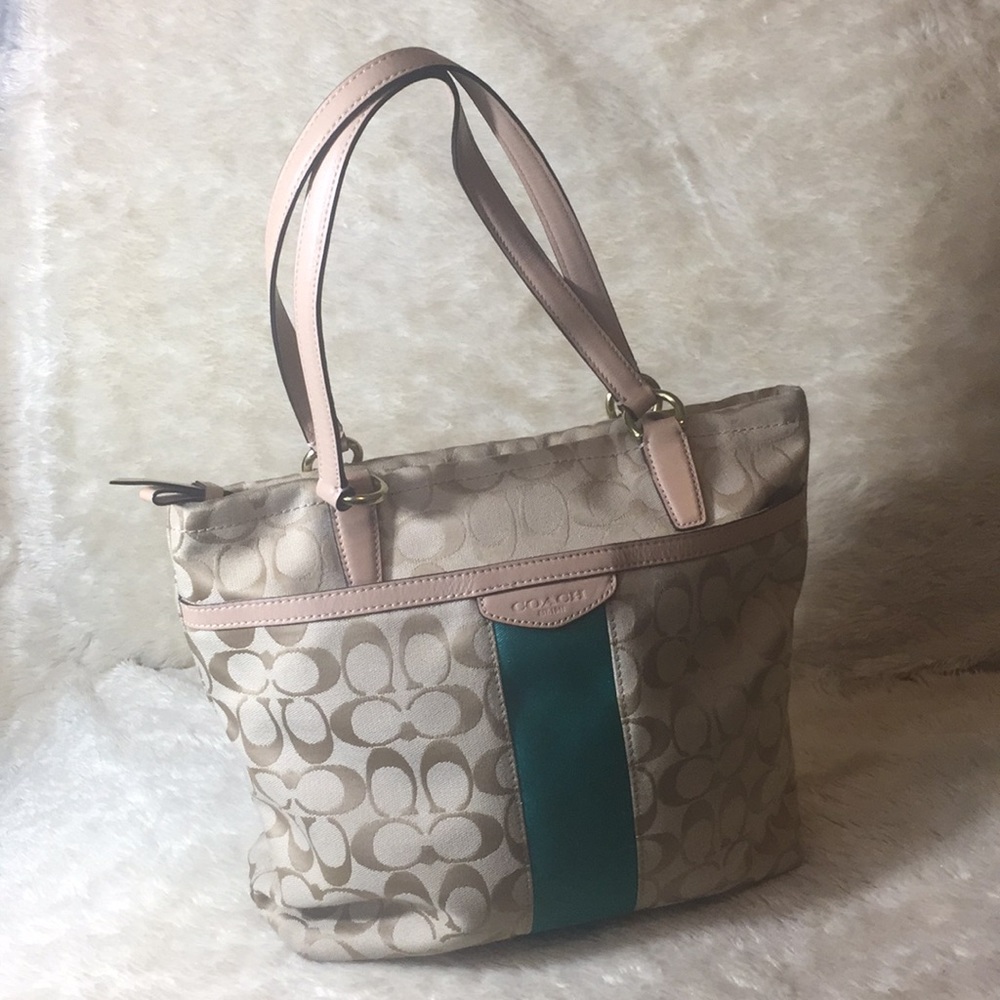 ⬇️Coach F28504 Signature Strip Tote Shoulder Bag